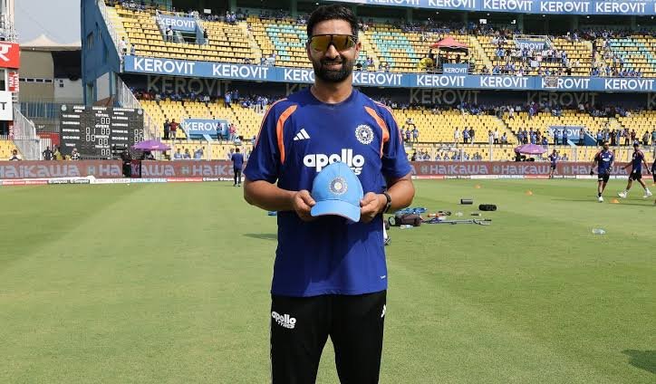 Auqib Nabi Gets India ODI Squad Call-Up for New Zealand Series Auqib Nabi Gets India ODI Squad Call-Up for New Zealand Series